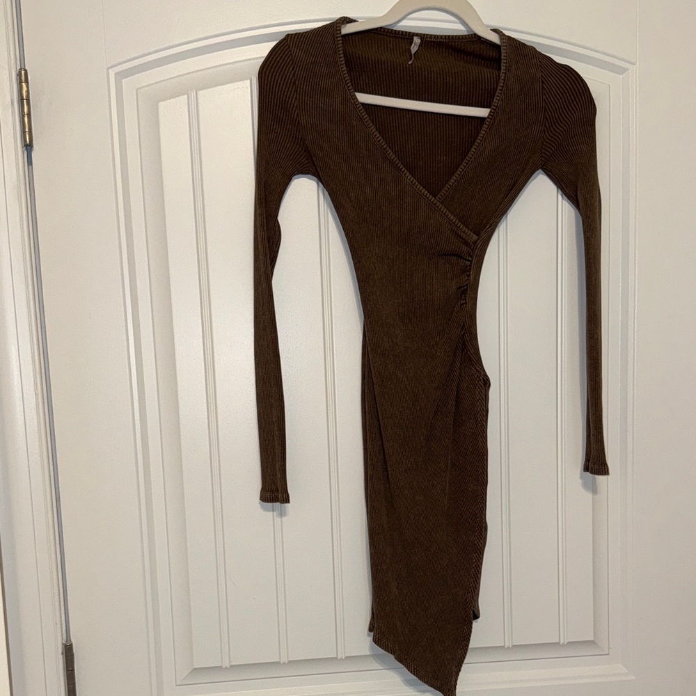 Elegant Brown Long Sleeve Dress